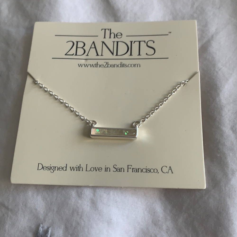 The 2bandits iridescent necklace